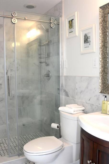 Perfecto'S Retreat- Luxury Cabin Villa St. Petersburg Eksteriør bilde