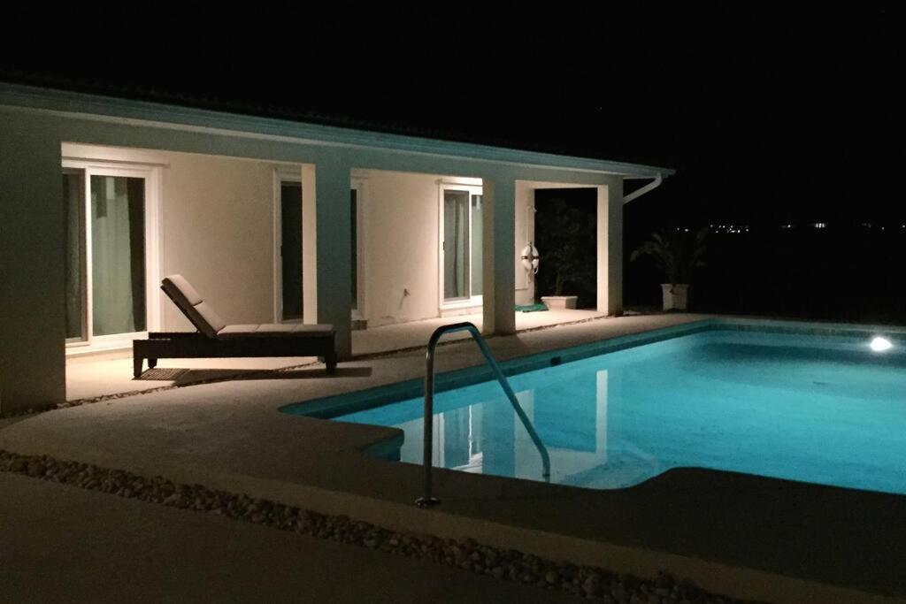 Perfecto'S Retreat- Luxury Cabin Villa St. Petersburg Eksteriør bilde